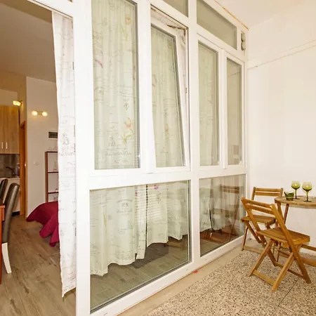 Campus Apartman *